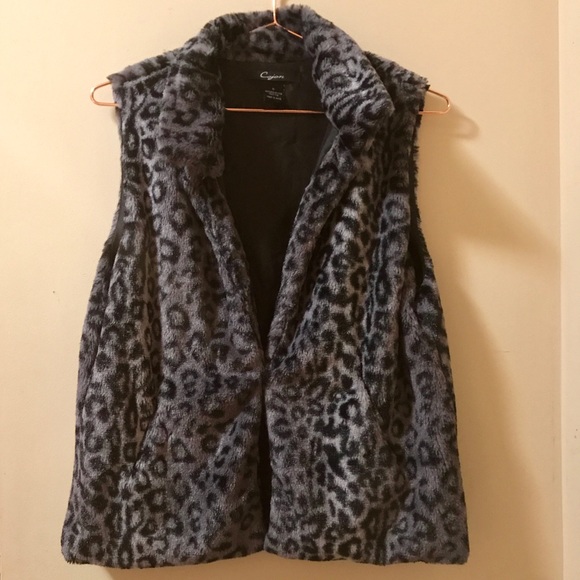 Cejon Jackets & Blazers - Cejon Faux Fur Leopard Print Vest - Super Soft!